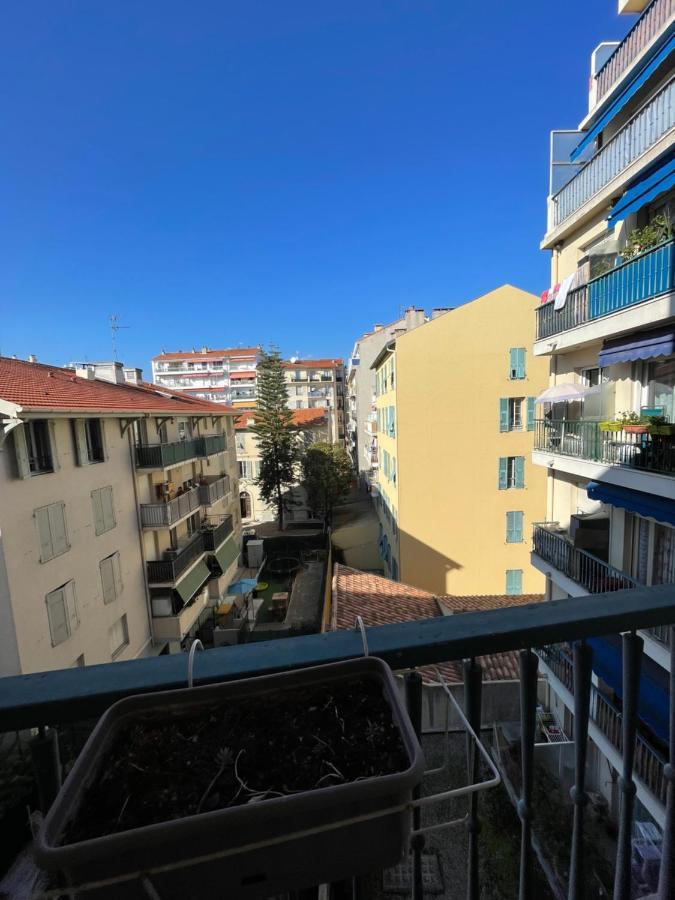 Appartement Les Lilas ~ Clim ~ Terrasse à Nice Extérieur photo